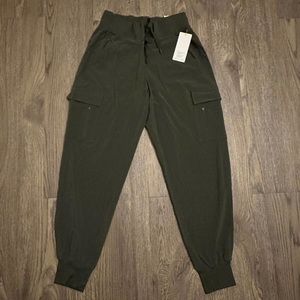 Mid-Rise Cargo Joggers